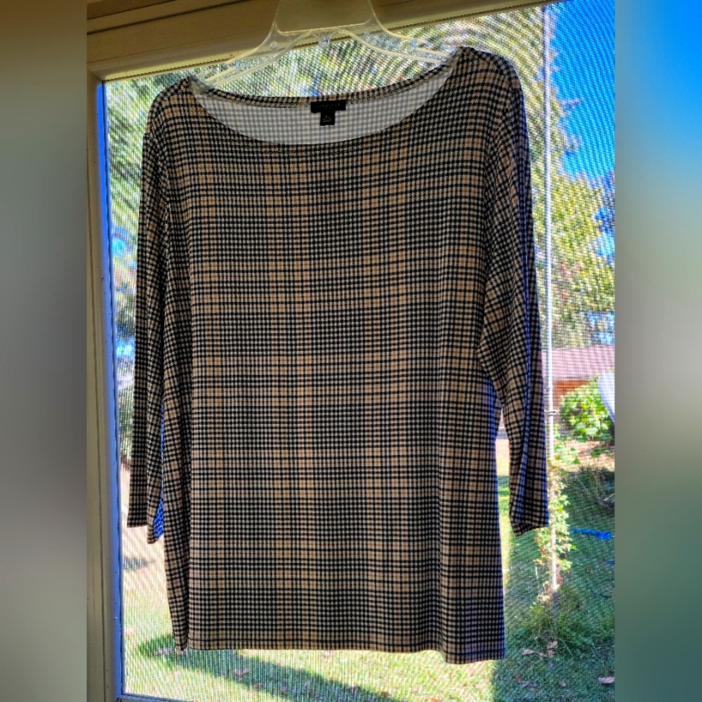 Ann Taylor boat neck top, size XL